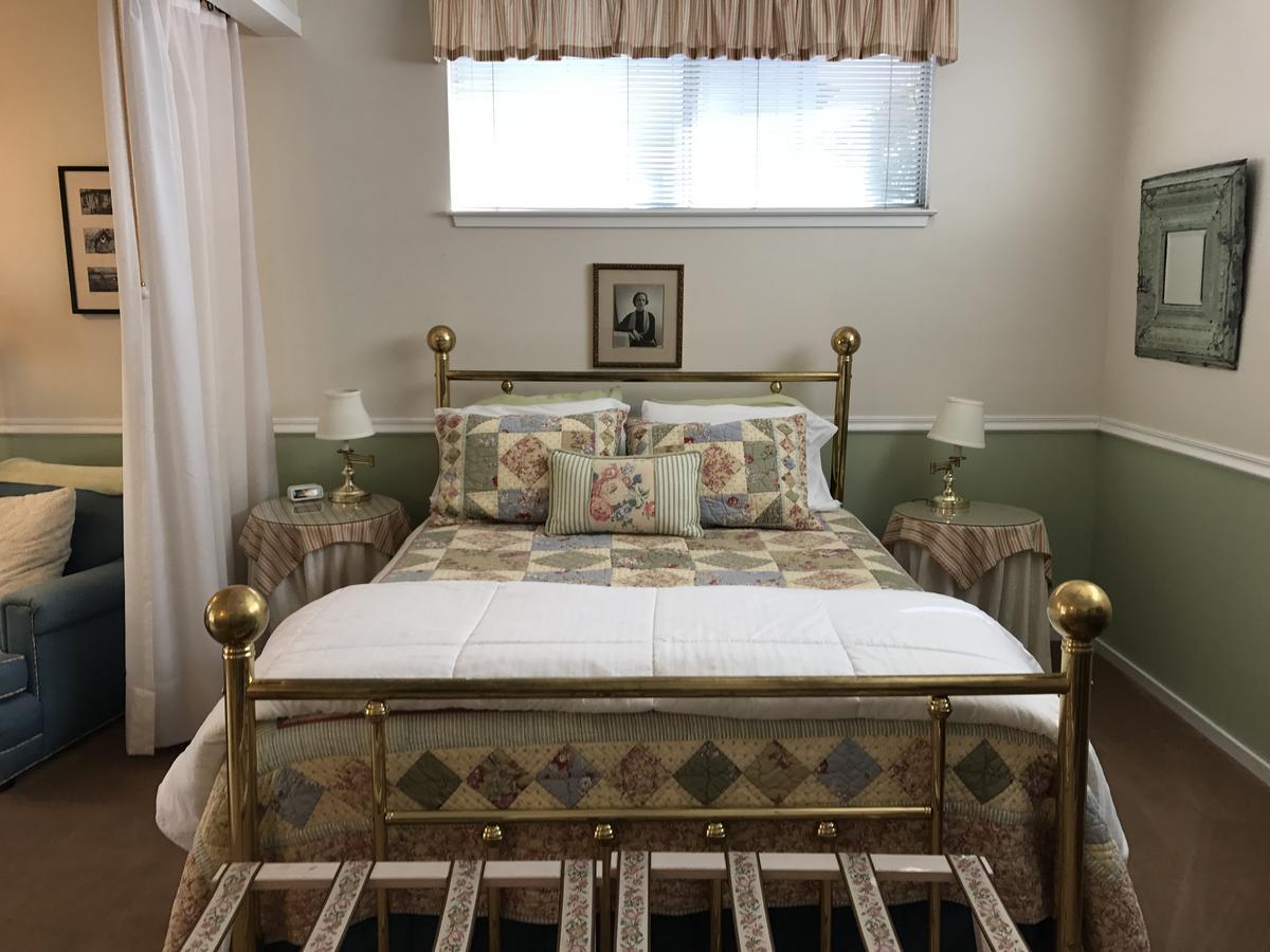 Trailside Inn Bed And Breakfast Calistoga Bagian luar foto